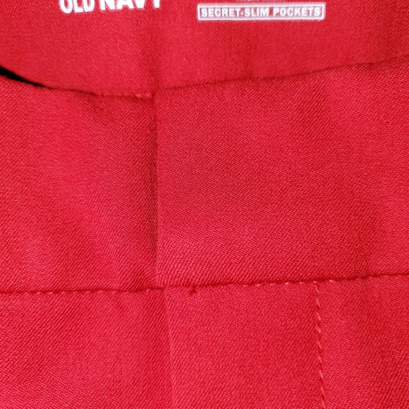 Old Navy Pixie slacks, ankle lenth True Red color - Picture 2 of 2
